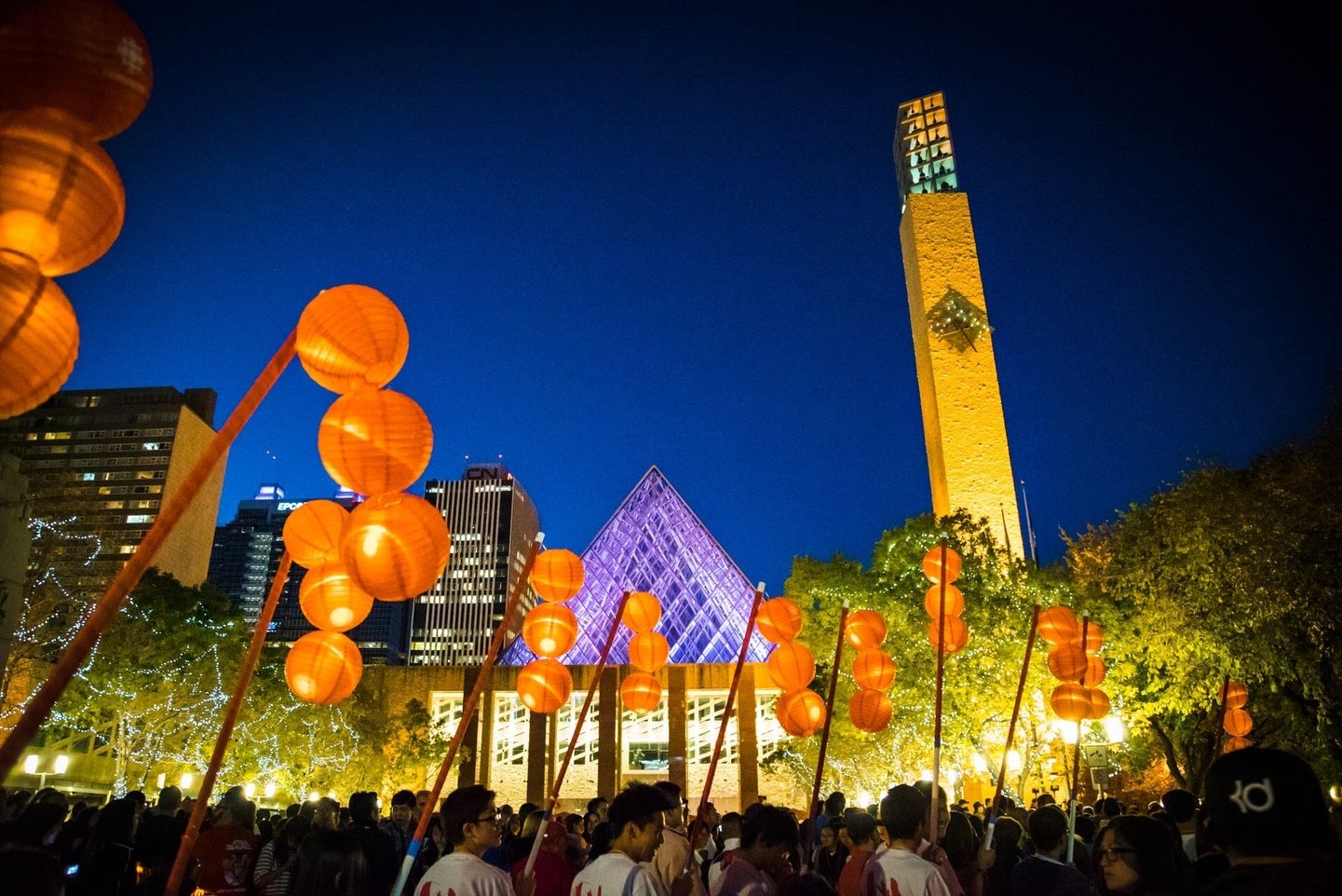 Crown in Edmonton Mid Autumn festival